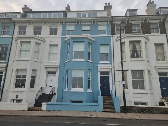 1 Bedroom Flat To Rent In The Strand, Walmer, CT14