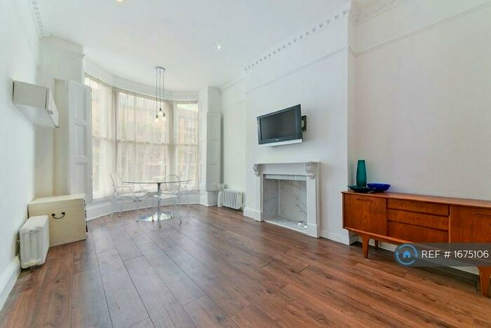 1 Bedroom Flat To Rent In St. Aubyns Road, London, SE19