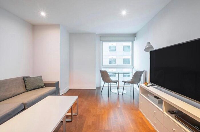 1 Bedroom Apartment For Sale In Crawford Building, Whitechapel High Street, London, Greater London, E1