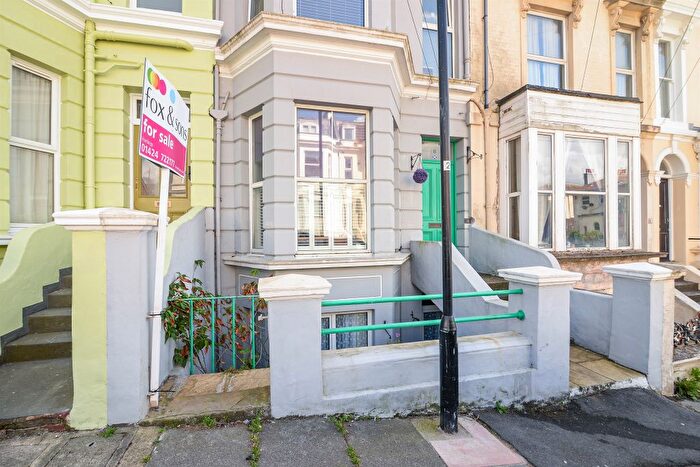 1 Bedroom Flat For Sale In Edward Road, St. Leonards-On-Sea, TN37