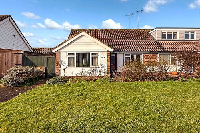 3 Bedroom Bungalow For Sale In Highdown Drive, Wick, Littlehampton, West Sussex, BN17