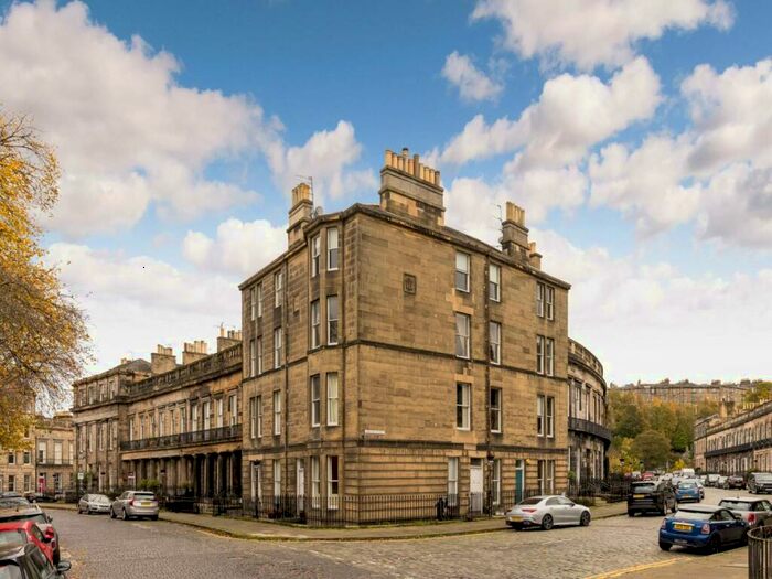 2 Bedroom Flat To Rent In Danube Street, Stockbridge, Edinburgh, EH4