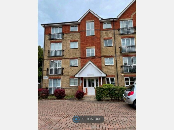 2 Bedroom Flat To Rent In Joseph Hardcastle Close, London, SE14