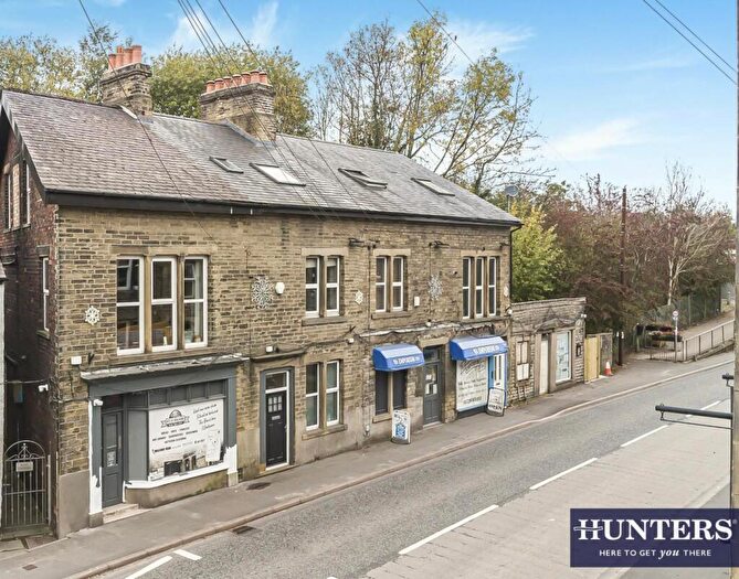 3 Bedroom Maisonette For Sale In Victoria Buildings, Hellifield. Skipton, BD23