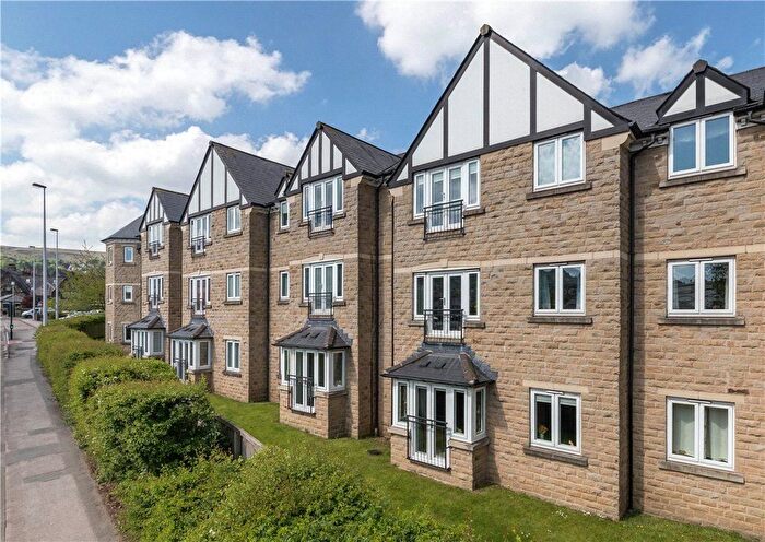 2 Bedroom Flat For Sale In All Saints Court, Ilkley, West Yorkshire, LS29