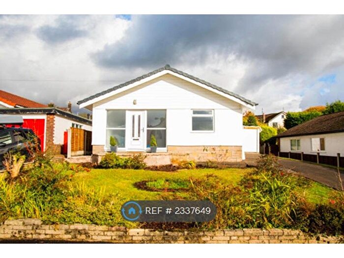 3 Bedroom Bungalow To Rent In Burnside, Stalybridge, SK15
