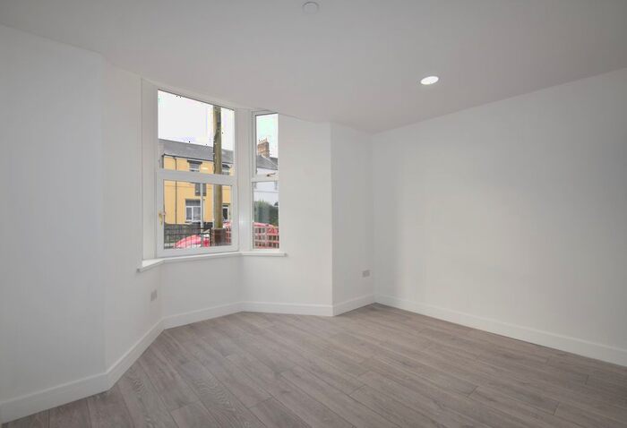 10 Bedroom Terraced House To Rent In Woodville Road, Cathays, CF24