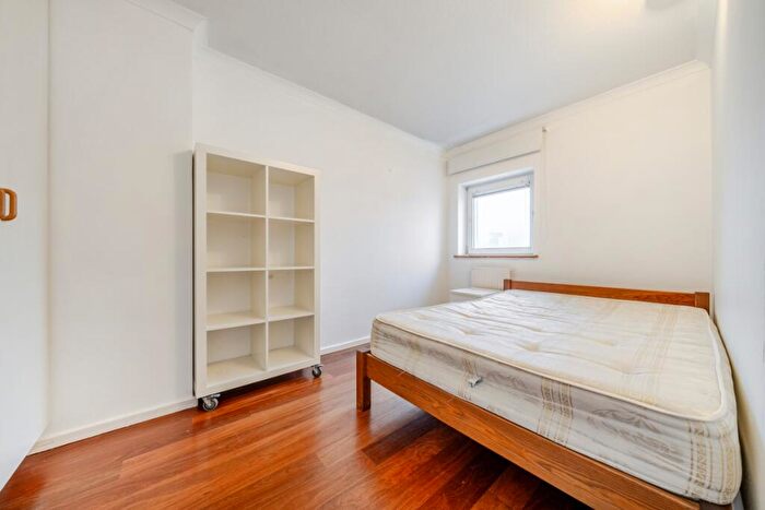 1 Bedroom Apartment To Rent In Queen Of Denmark Court, Rotherhithe, SE16