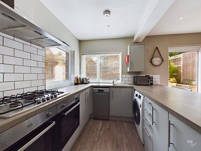 6 Bedroom Semi-Detached House To Rent In Coldean Lane, Brighton, BN1