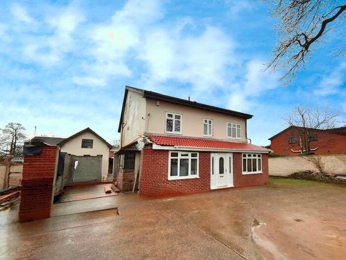 5 Bedroom Detached House To Rent In Church Lane, Bessacarr, Doncaster, South Yorkshire, DN4