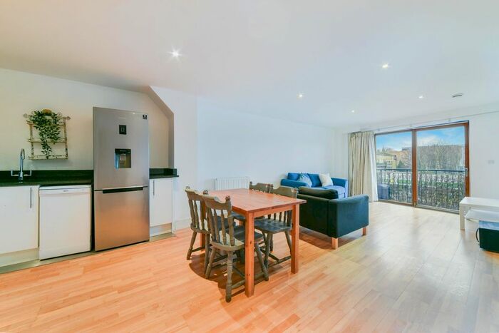 2 Bedroom Flat To Rent In Zinc Building, Lewisham, SE13