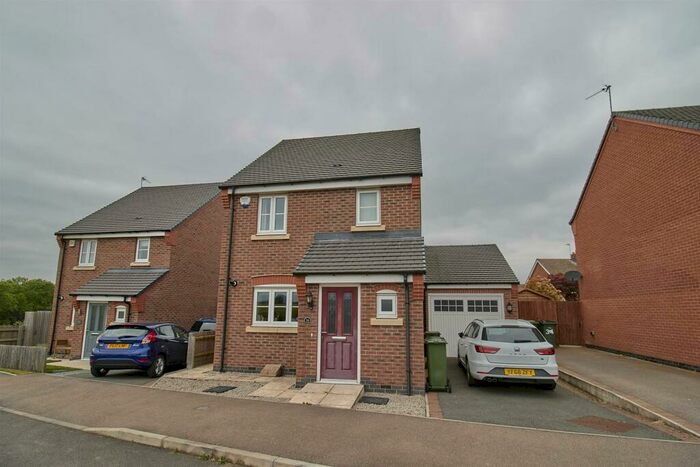 3 Bedroom House To Rent In Peers Way, Huncote, Leicester, LE9