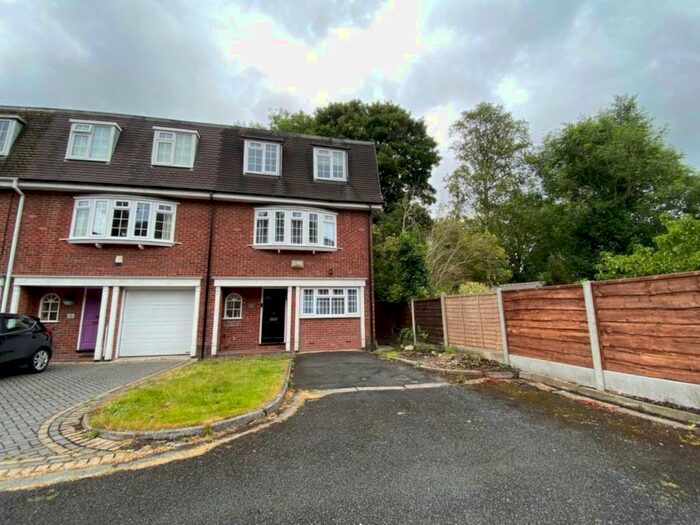 5 Bedroom Town House To Rent In Worsley, Manchester, M28