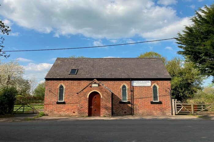 3 Bedroom Detached House For Sale In Chapel Lane, Milton Green, Chester, CH3