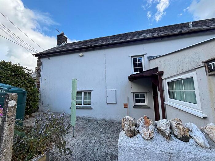 2 Bedroom Detached House To Rent In Illand, PL15
