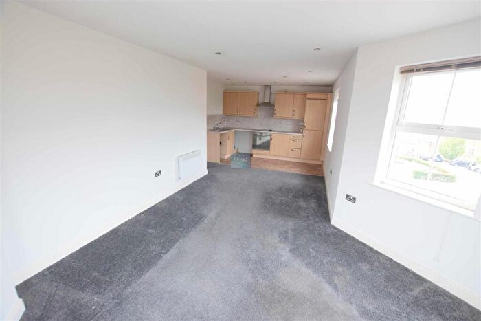 2 Bedroom Apartment To Rent In Olsen Rise, Lincoln, LN2