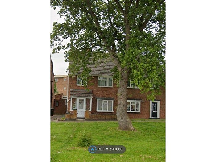3 Bedroom Semi-Detached House To Rent In Gravel Hill, Coventry, CV4