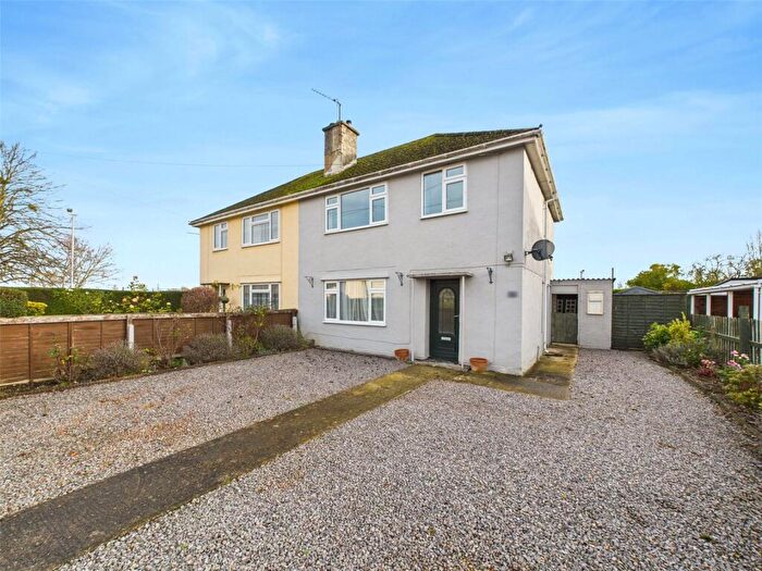 3 Bedroom Semi Detached House For Sale In Sandyleaze, Gloucester, Gloucestershire, GL2