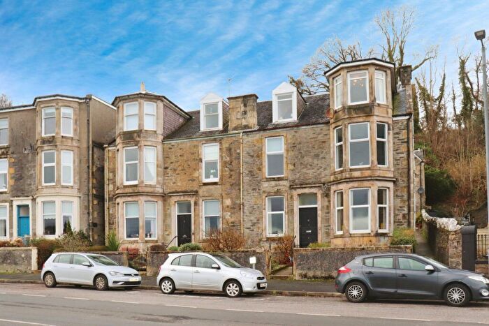 2 Bedroom Flat For Sale In Attic Flat, Glenrosa Place, Rothesay, PA20