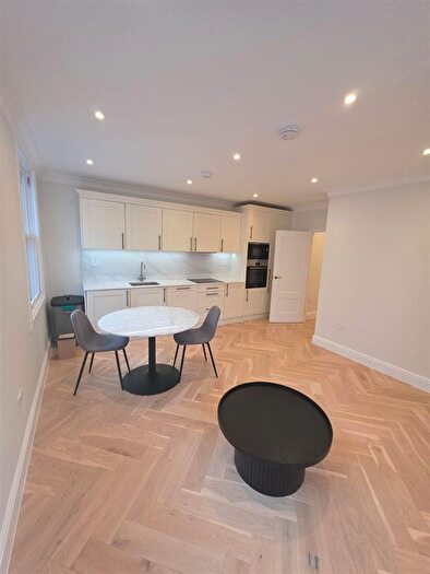 1 Bedroom Flat To Rent In Peabody Trust, Horseferry Road, London, SW1P
