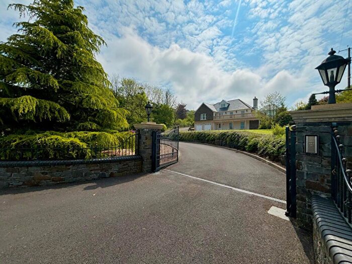 4 Bedroom Detached House To Rent In Llanybydder, SA40