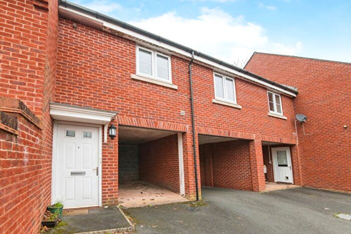 2 Bedroom Terraced House For Sale In Fleming Way, Exeter, Devon, EX2