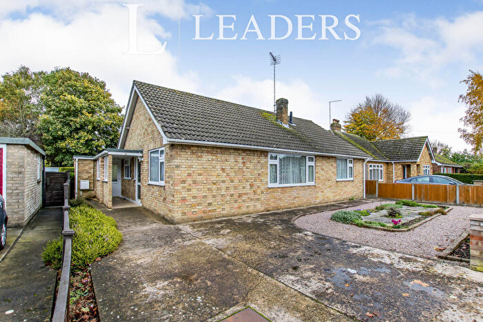 2 Bedroom Bungalow To Rent In Balmoral Avenue, PE11