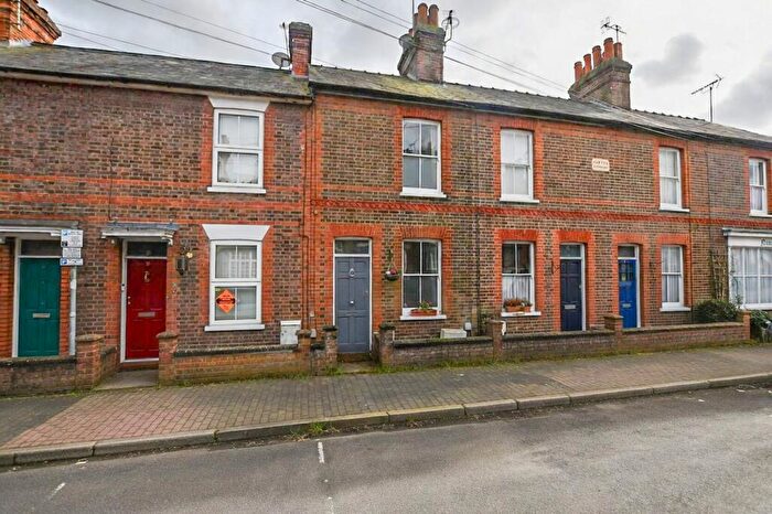 2 Bedroom Terraced House For Sale In Clifton Street, St. Albans, AL1