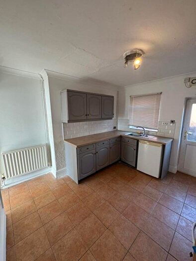 2 Bedroom House To Rent In Manthorpe Road, Grantham, NG31