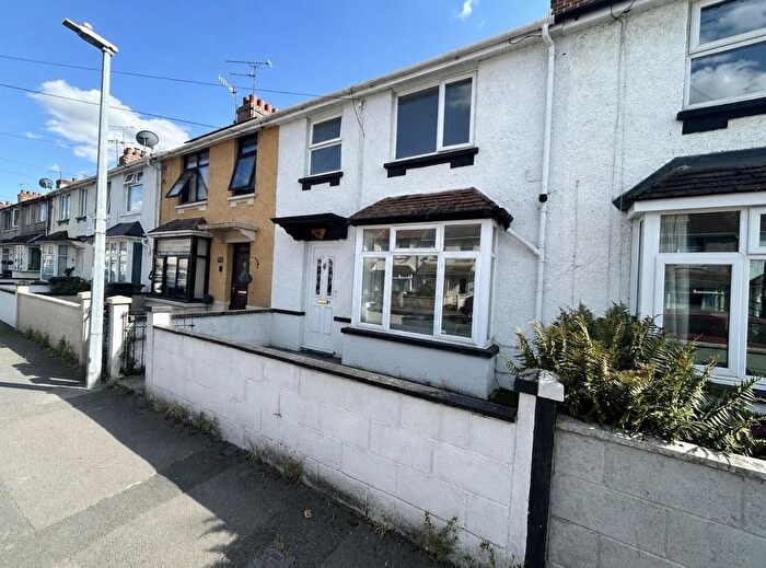 2 Bedroom Terraced House To Rent In Northampton Street, Town Centre, Swindon, SN1