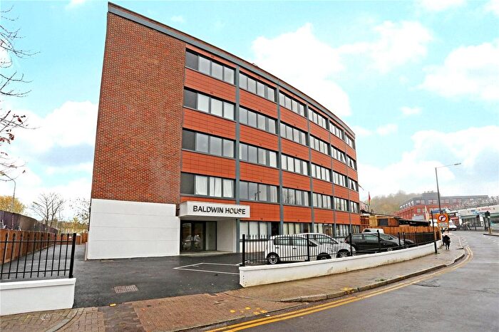2 Bedroom Flat To Rent In Baldwin House, Harrow, HA1