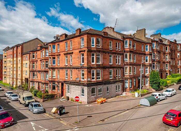 3 Bedroom Flat For Sale In Roslea Drive, Dennistoun, Glasgow, G31