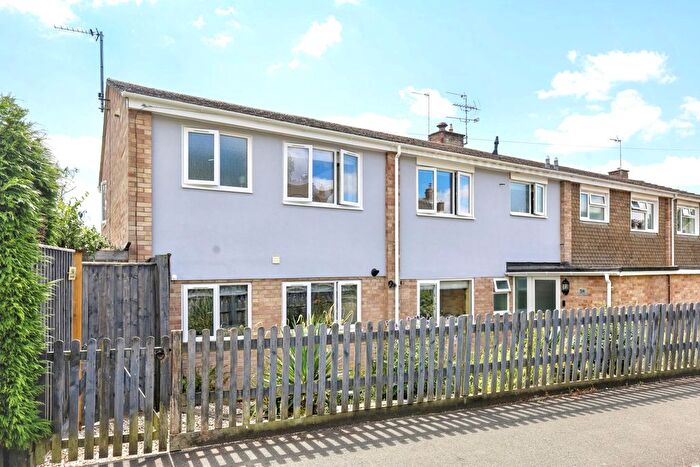 4 Bedroom Semi-Detached House For Sale In Windmill Road, North Leigh, Witney, OX29