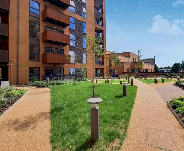 1 Bedroom Flat To Rent In Tabbard Apartments, East Acton Lane, London, W3