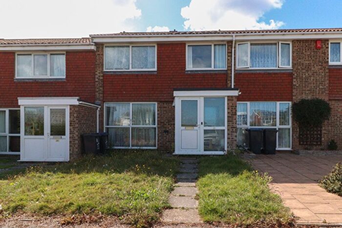 3 Bedroom Terraced House For Sale In Halstead Gardens, Cliftonville, Margate, CT9