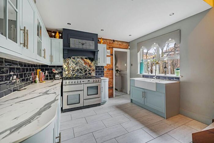 3 Bedroom Semi-Detached House For Sale In Brock Hill, Winkfield, Bracknell, RG42