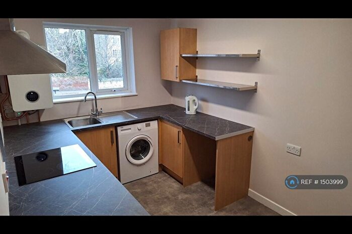 1 Bedroom Flat To Rent In Hereford Court, Cheltenham, GL50