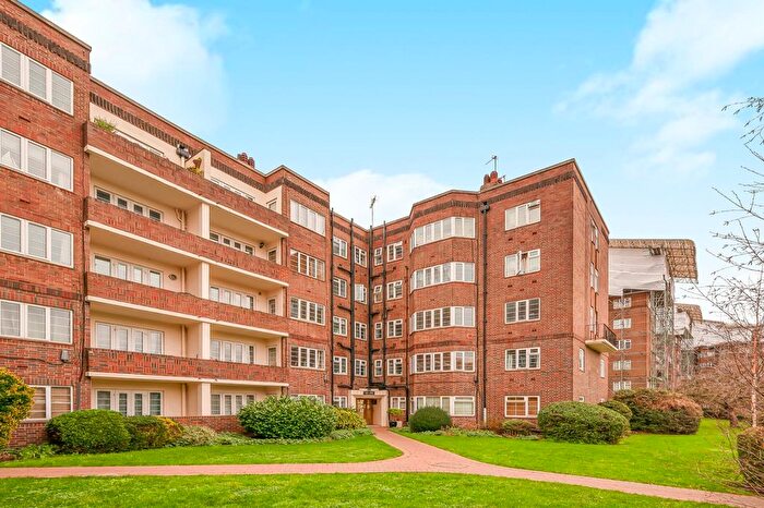 2 Bedroom Flat To Rent In Chiswick Village, Chiswick, W4