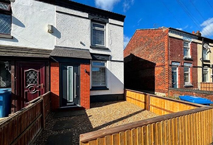 3 Bedroom Property To Rent In Jackson Street, Warrington, WA5