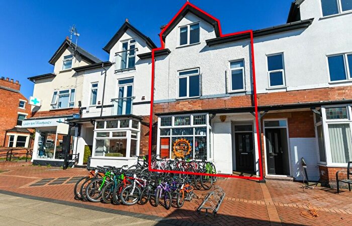 4 Bedroom Terraced House For Sale In Trent Boulevard, West Bridgford, NG2