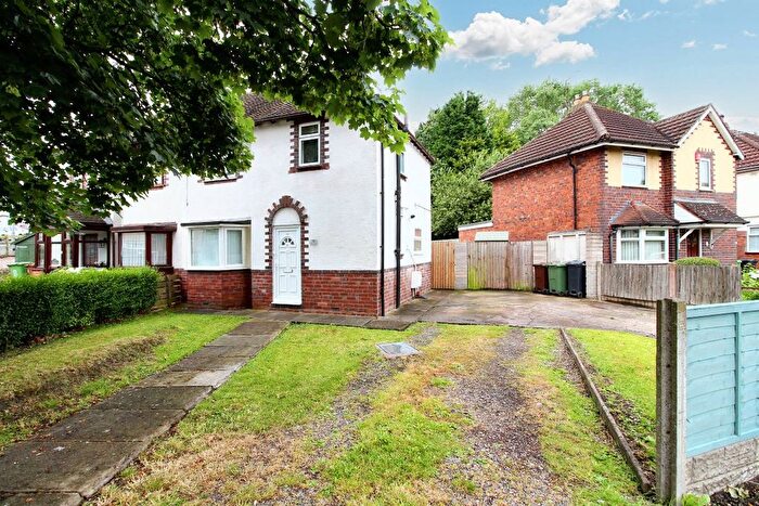 2 Bedroom Semi-Detached House To Rent In Kendrick Road, Bilston, WV14