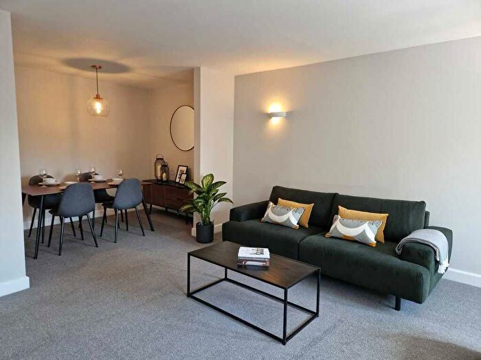 1 Bedroom Flat To Rent In Fulham High Street, Fulham, SW6