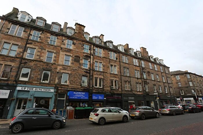 2 Bedroom Flat To Rent In Great Junction Street, Leith, Edinburgh, EH6