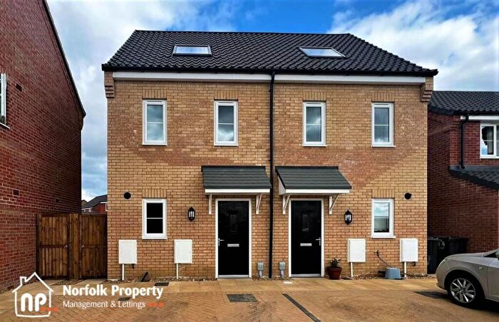 3 Bedroom Semi-Detached House To Rent In Wymondham, NR18