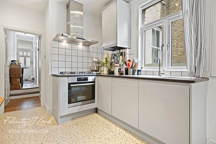 1 Bedroom Flat For Sale In Princess May Road, London, N16