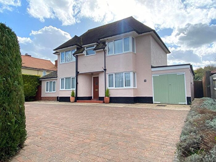 3 Bedroom Detached House For Sale In Ickleton Road, Duxford, Cambridge, CB22