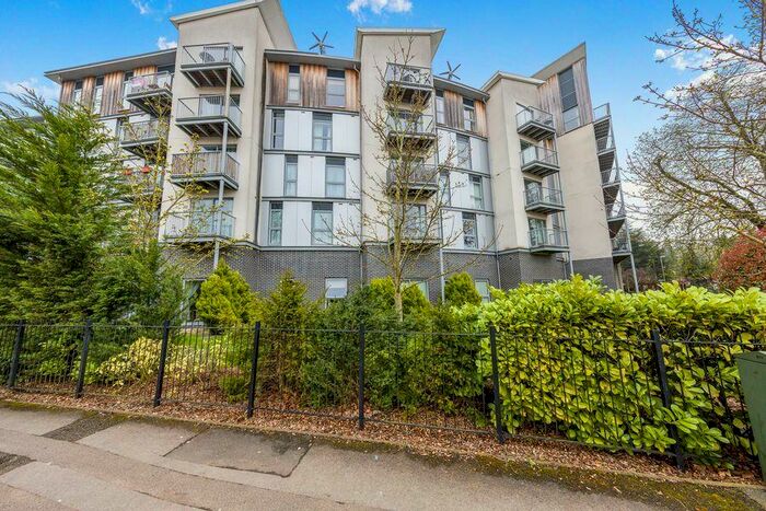 2 Bedroom Apartment To Rent In Brand House, GU14