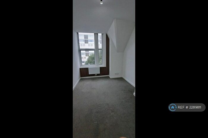 1 Bedroom Flat To Rent In West Cliff Studios, Bournemouth, BH2