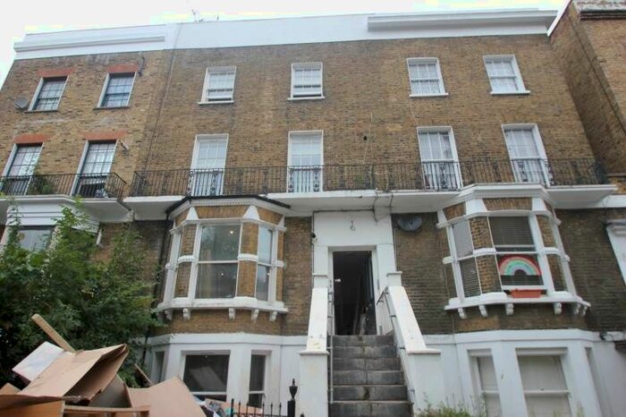 2 Bedroom Flat To Rent In Hanley Road, Stroud Green/ Crouch End Boarders, N4