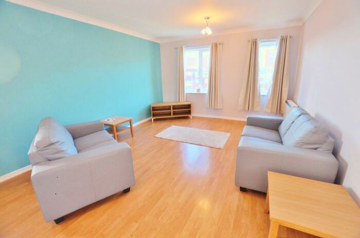 2 Bedroom Flat To Rent In Rowes Mews, St Peters Basin, Newcastle Upon Tyne, NE6